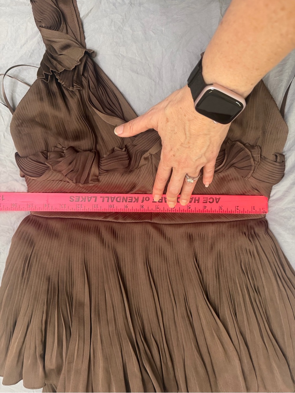 BCBG MAX AZRIA RUNWAY Tiered Brown V-Neck Ruffle Mini Dress Size 10 NWT. $566.00 - Picture 13 of 13